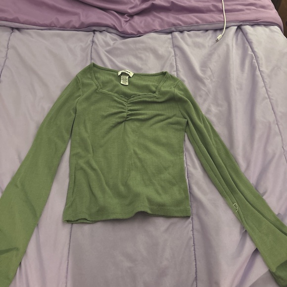 Girls RSQ green long sleeve - Picture 9 of 12